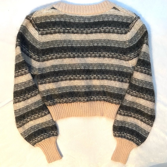 Wilfred Aritzia Striped Cadence Mohair Wool Cropped Cardigan Sweater XXS Womens - Picture 4 of 9